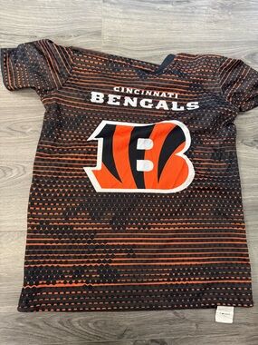 Cincinnati Bengals youth large reversible NFL FLAG football jersey